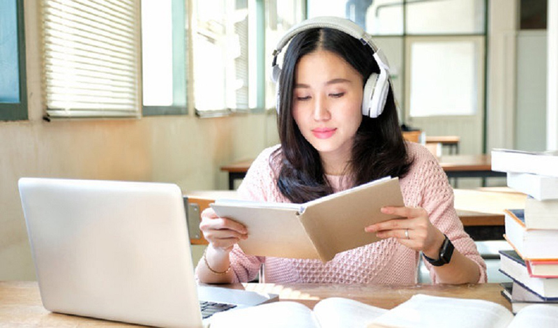 kết hợp với các ứng dụng khác